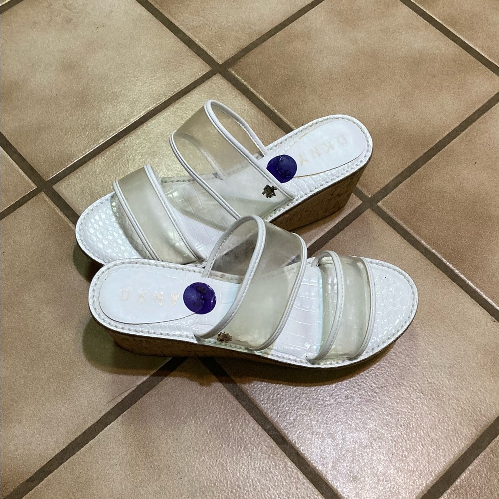 DKNY wedge Sandals